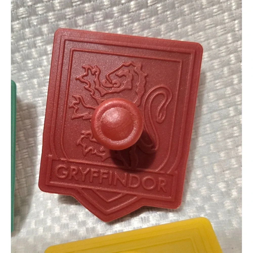 Wizarding World Of Harry Potter hogwarts house
